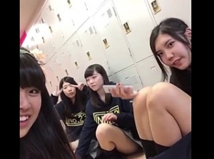 《個人撮影,JK,流出》ヤバいやつ。以前流行った某アプリで過激なエロ自撮りをする未成年少女達