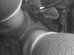 《個人撮影》※犯罪注意※満員電車で制服JKに痴漢行為を働く男のガチ犯行動画が流出