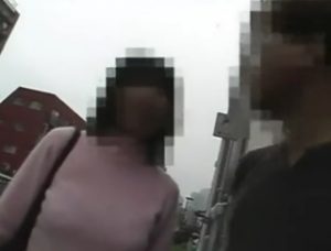 《個人撮影》都内某所で秘密裏に行われる既婚者同士のスワッピングパーティーに極秘潜入！