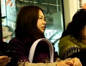 《HD盗撮動画》ふくろう めくり撮りパンチラ part24 お姉さん編