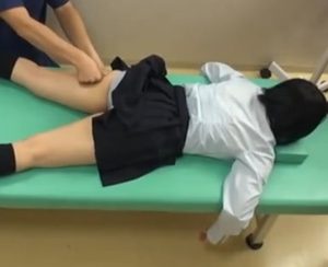 《レイプ動画》美少女JKが大人しいのをいいことにセクハラマッサージを施し最終的にはガチレイプしてしまう鬼畜整体師！