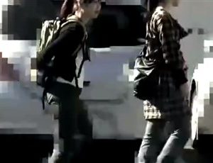 激ヤバ！ガチ露天風呂盗撮！可愛いギャル2人を駐車場から追跡裸体撮影