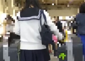 ゆず故障 【電車痴漢】顔出し制服JK★超ガリ勉風の黒髪メガネ女子★びっしり生えた剛毛かき分け真面目JKに生挿入★中出し精液がレンズに垂れる