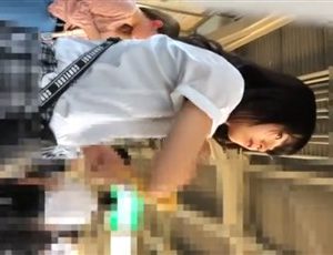 【逆さ撮り盗撮動画】おまいらJK好きだろ Vol.20