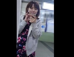 【盗撮動画】キューブ 【限定７セットのみ！】スカートめくり復活祭part92