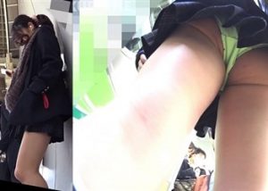 クリオネ パンチラHOLIC・06