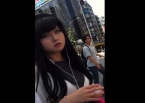 Panty Life　生意気そうな女子高生のピンクサテンパンチラ