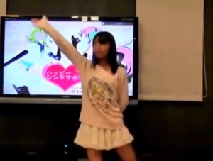 踊ってみたでパンチラ見せまくって伝説となったSランク美少女JCちゃんの動画、見つかる