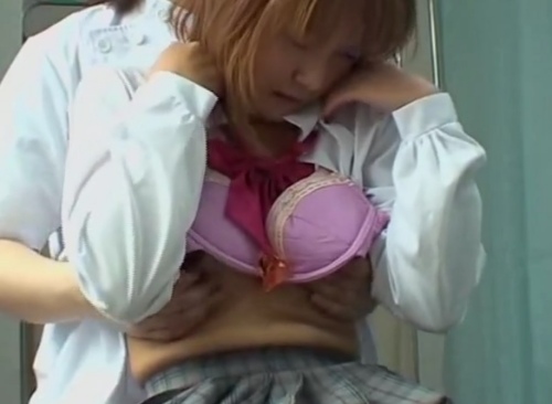 《盗撮動画》マッサージ店内隠し撮り映像！快感に抗えずセクハラされまくりのギャルJKの失態