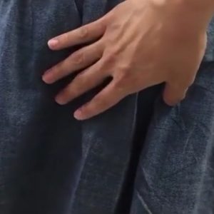 《盗撮動画》名の通った撮り師が逮捕されるきっかけとなった私服JKへの痴漢行為を記録した映像、流出・・・