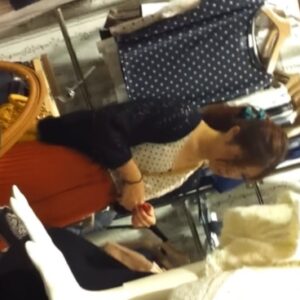 《盗撮動画》こんなに可愛いショップ店員ちゃん達が今日も変態にパンツを盗み撮られているという事実