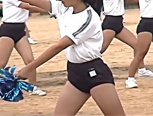 《盗撮動画》JC娘のブルマ運動会を熱心に撮影した保護者さん、なぜか動画をネットに投稿してしまう